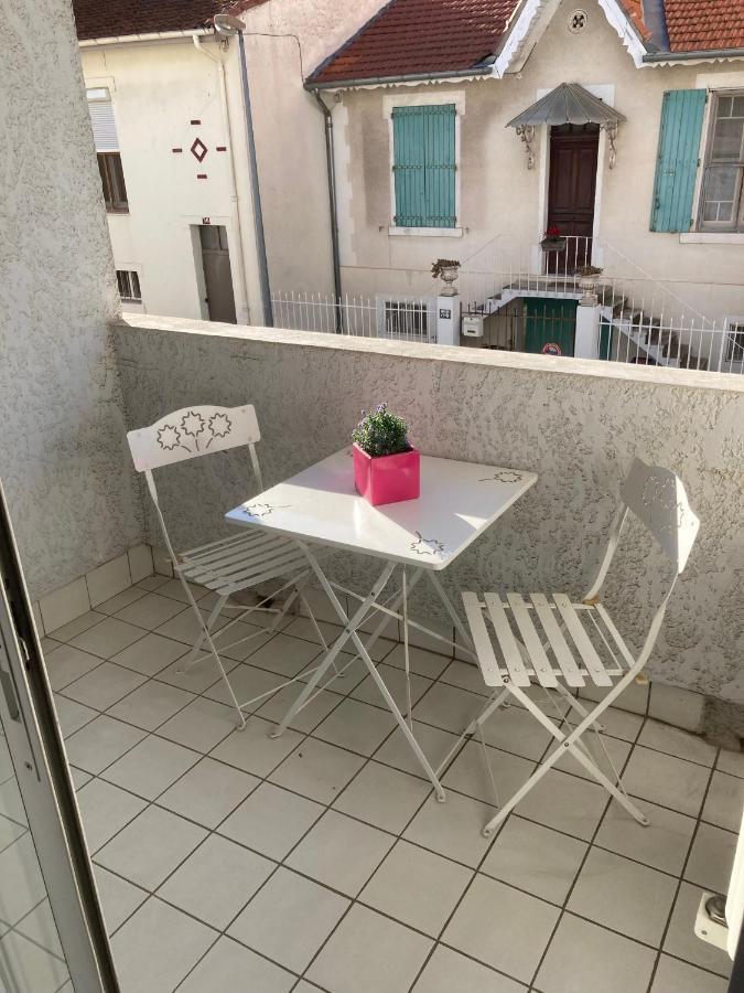 Apartment Proche Des Halles